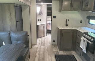 2021 KZ Confluence 25RL