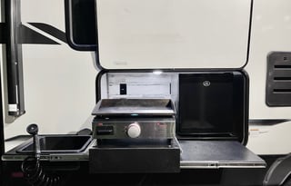 2022 Forest River Surveyor Legend 240 Bunk House