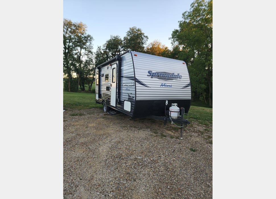 Travel Trailer rentals in Columbia Station