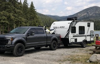 21' Off Grid Camper - Sleeps 5 (midsize towable)