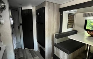 Outdoor kitchen and Bunkhouse - Delivery ONLY