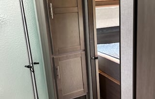 2021 CrossRoads RV Sunset Trail SS330SI