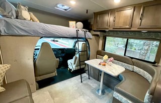 2019 Coachmen RV Freelander 26DS - Low miles