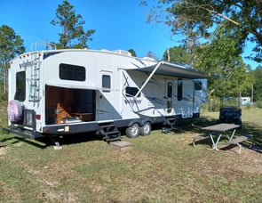 Forest River RV V-Cross Platinum 365VTSB