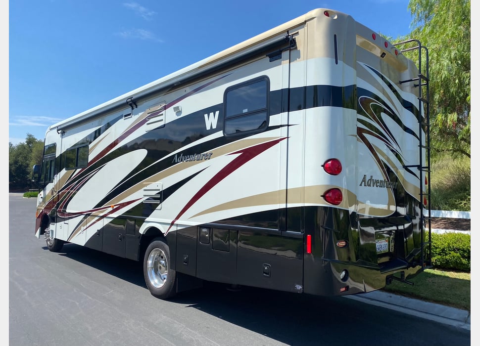 Class A Motor Home rentals in El Segundo
