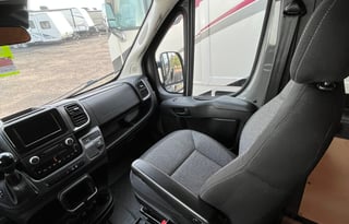 'Lottie' 2023 LV7.1 Custom Dodge Ram