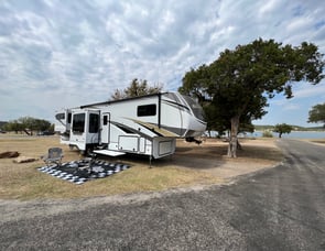 Alliance RV Paradigm 365RD