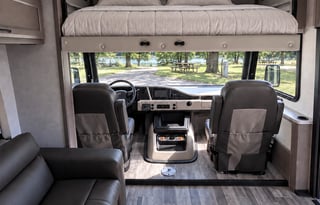 2025 Luxury Class A Motorcoach – Sleeps Up to 7!