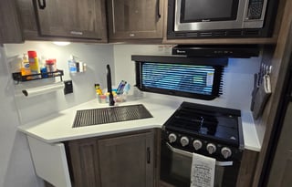 The Silver Spur Guest & Paddock