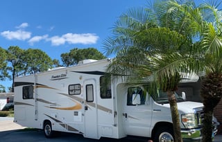 2011 Thor Motor Coach Four Winds 31R