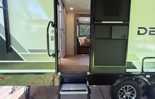 Turn-Key Getaway: Delivered & With Starlink!