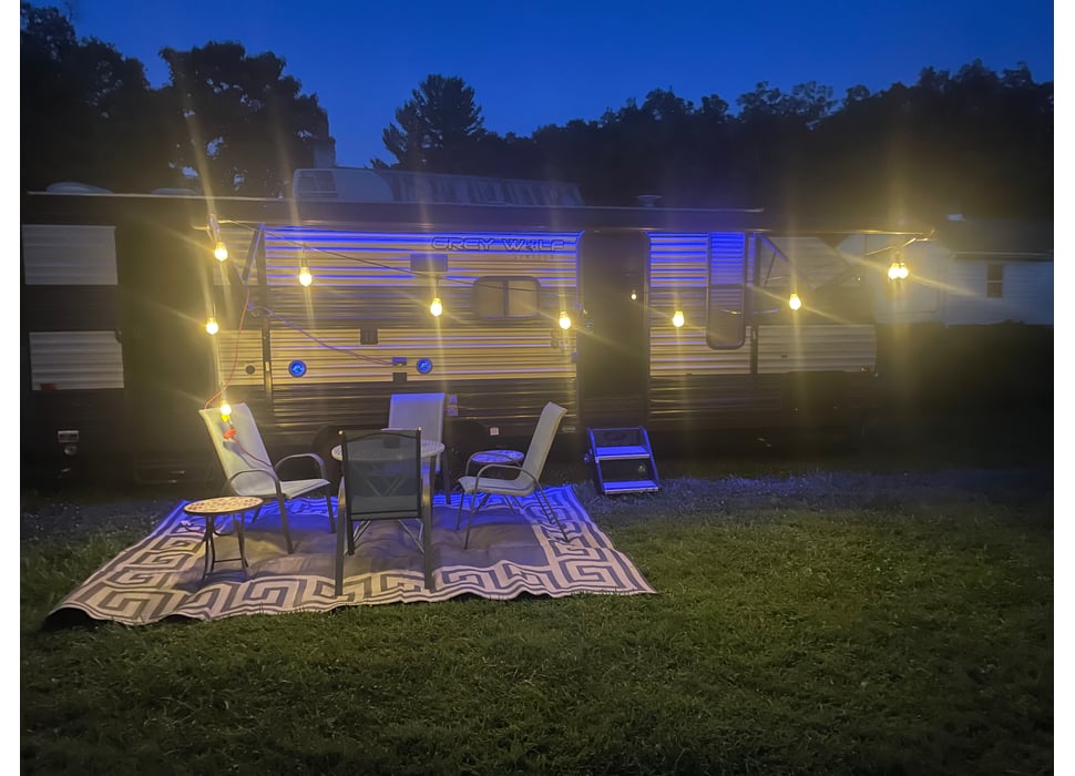 Travel Trailer rentals in Hollsopple