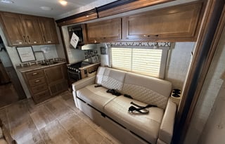 2020 Gulf Stream RV Conquest Class C 63111
