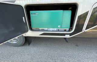 Glamping Fun: Mirada 35BH Class A w/ 2 Bathrooms