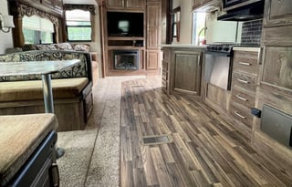 2015 Keystone RV Cougar 330RBK