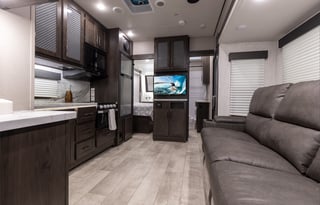 2023 Grand Design Momentum G-Class 31G