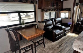 Central Coast classy, comfy camping !