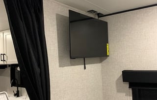 Steelhorse Rental - stocked 2025 bunkhouse