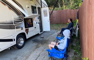 Very Clean! 2017 THOR Four Winds 24 ft. Good Size.