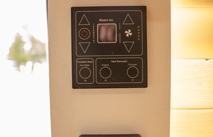 Radiant Heating: Rixerns/Eberspacher heating system, one for floor and another via powerful vents. Keeps the Van toasty!