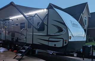 2019 Dutchmen RV Coleman Light 3015BH