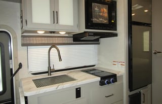 2025 Thor Chateau 22Z - Spacious Class C RV-GLG01