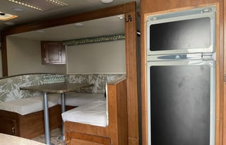 2014 Lance Travel Trailers 1575