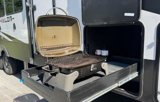 2022 Alliance, Valor 36V11 Toy Hauler