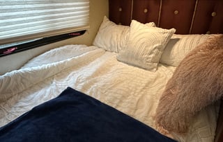 Clean Reliable Winnebago Orlando/Daytona Delivery