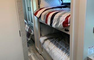 2022 Four Winds - Bunkhouse & Outdoor TV