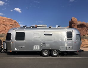 Airstream RV International Serenity 25