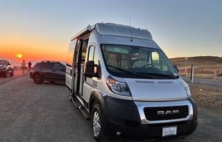 Super Easy To Drive 2022 Thor Rize 18A