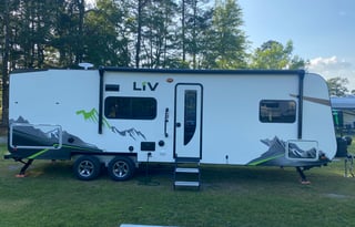 Mold Free & Family Ready! Lightweight 29’ Trailer.