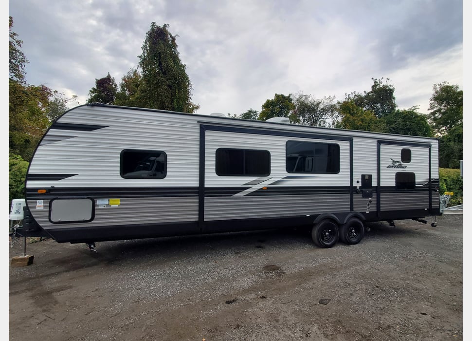 Travel Trailer rentals in Essex