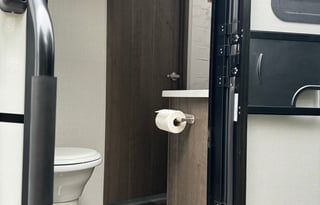 Fifth Wheeling Adventures!!