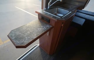 2018 RoadTrek Simplicity SRT ➡ Explore with EASE