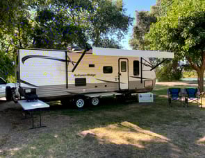 Starcraft Autumn Ridge Outfitter 26BHS