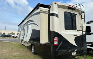 2016 Thor Miramar 34.2 REDUCED PRICING!