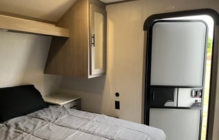 Roxana’s excellent Travel trailer