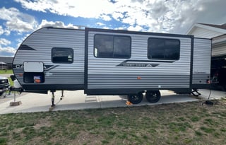 Fam Friendly 2024 Coachmen Catalina Summit Series