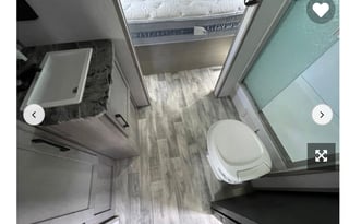 2022 Dutchmen RV Kodiak Ultra-Lite 296BHSL