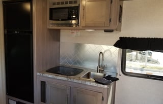 2021 CrossRoads RV Sunset Trail SS186BH