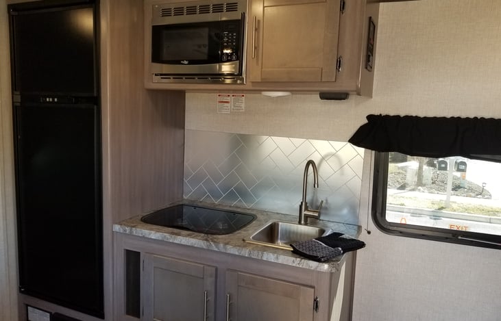 Dishes, utensils, pots & pans