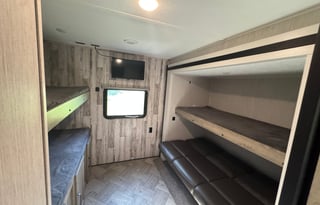 Welcome to Faith on Wheels! Pet Friendly!