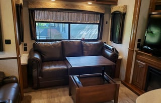 2018 Heartland Bighorn 3575EL