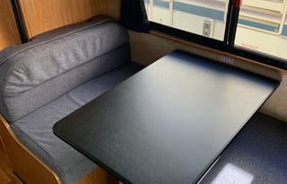 2017 Thor Motor Coach Four Winds 23A Grizzly5