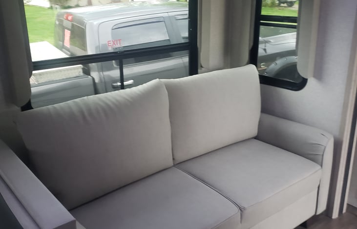 Sitting couch can be used as a queen bed