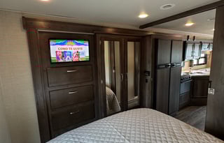 The Glamp Champ - Luxury on Wheels