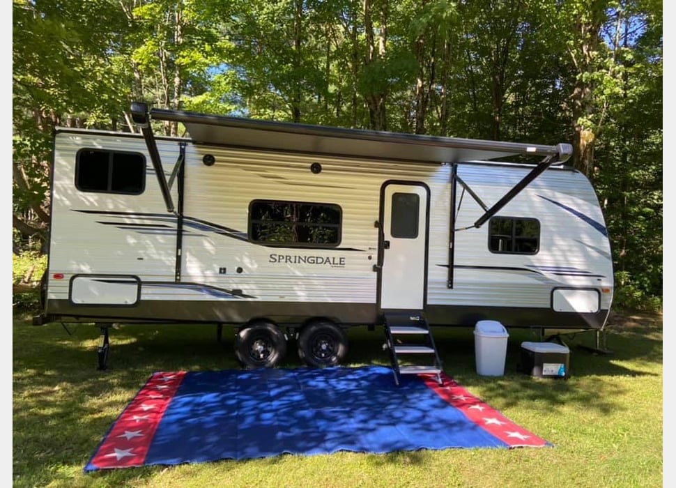 Travel Trailer rentals in PARISH