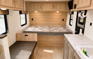 2025 KZ Sportsman 21ft Camper, Lightweight + Solar